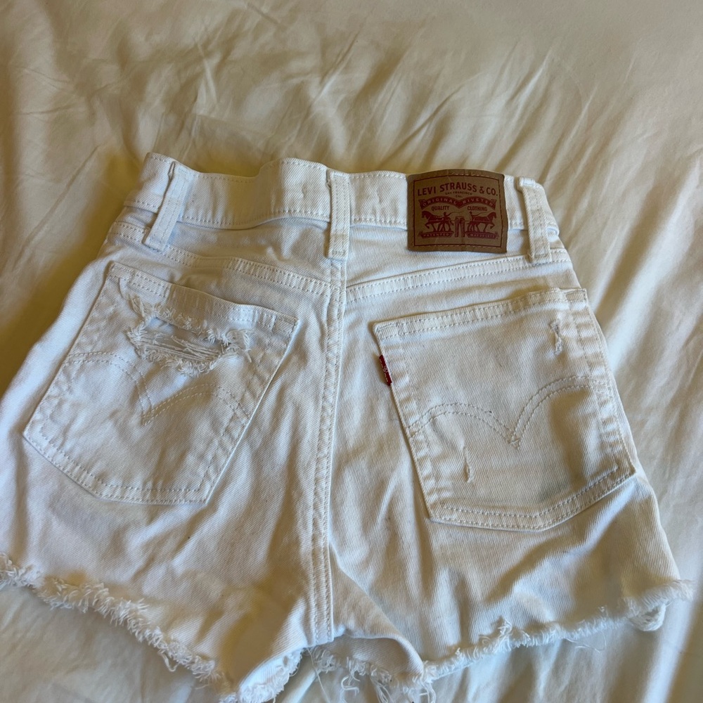 Levi's White Jean Shorts Distressed Cut-Off Hem